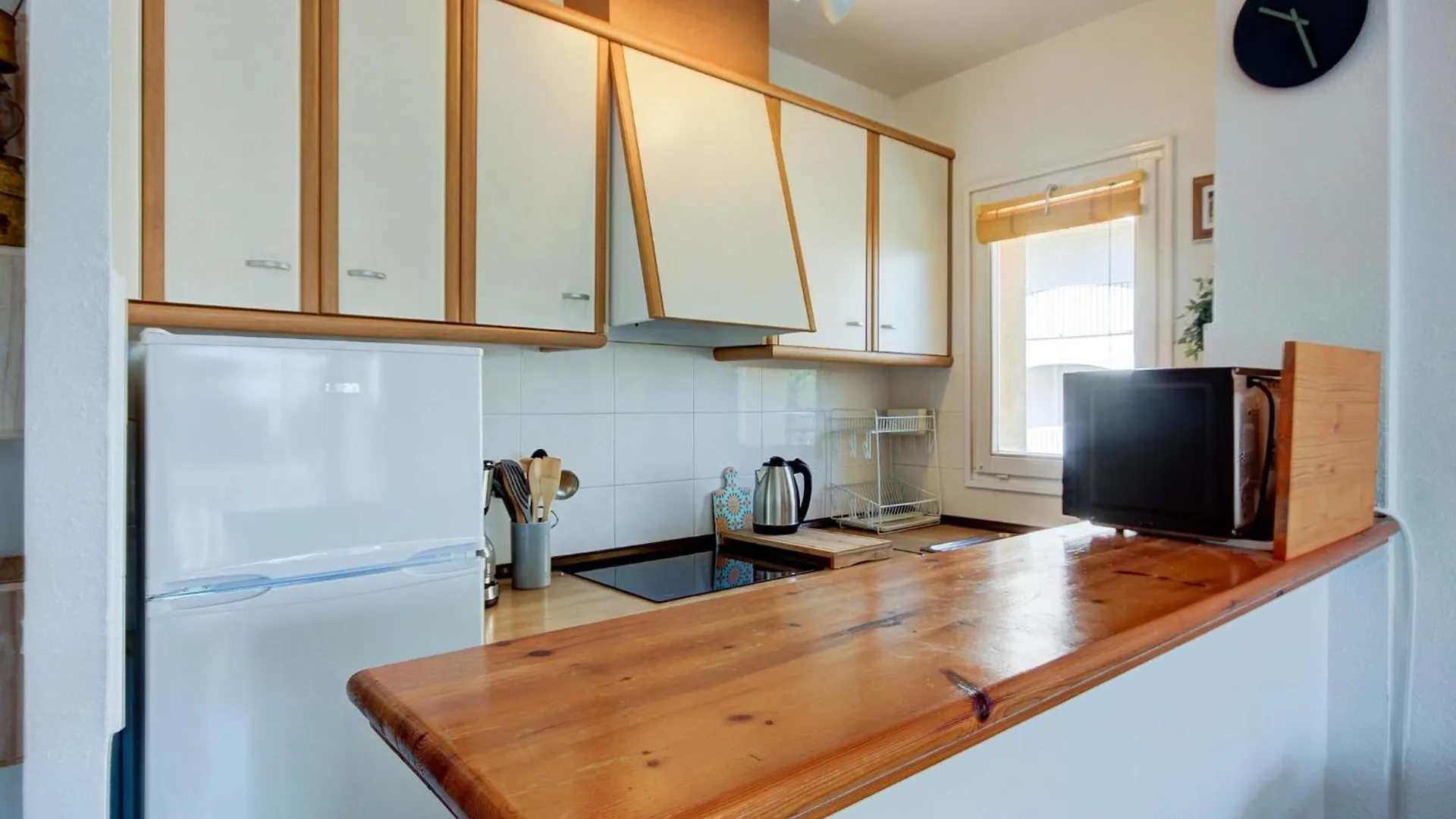 Apartment With Mountain Views Empuriabrava