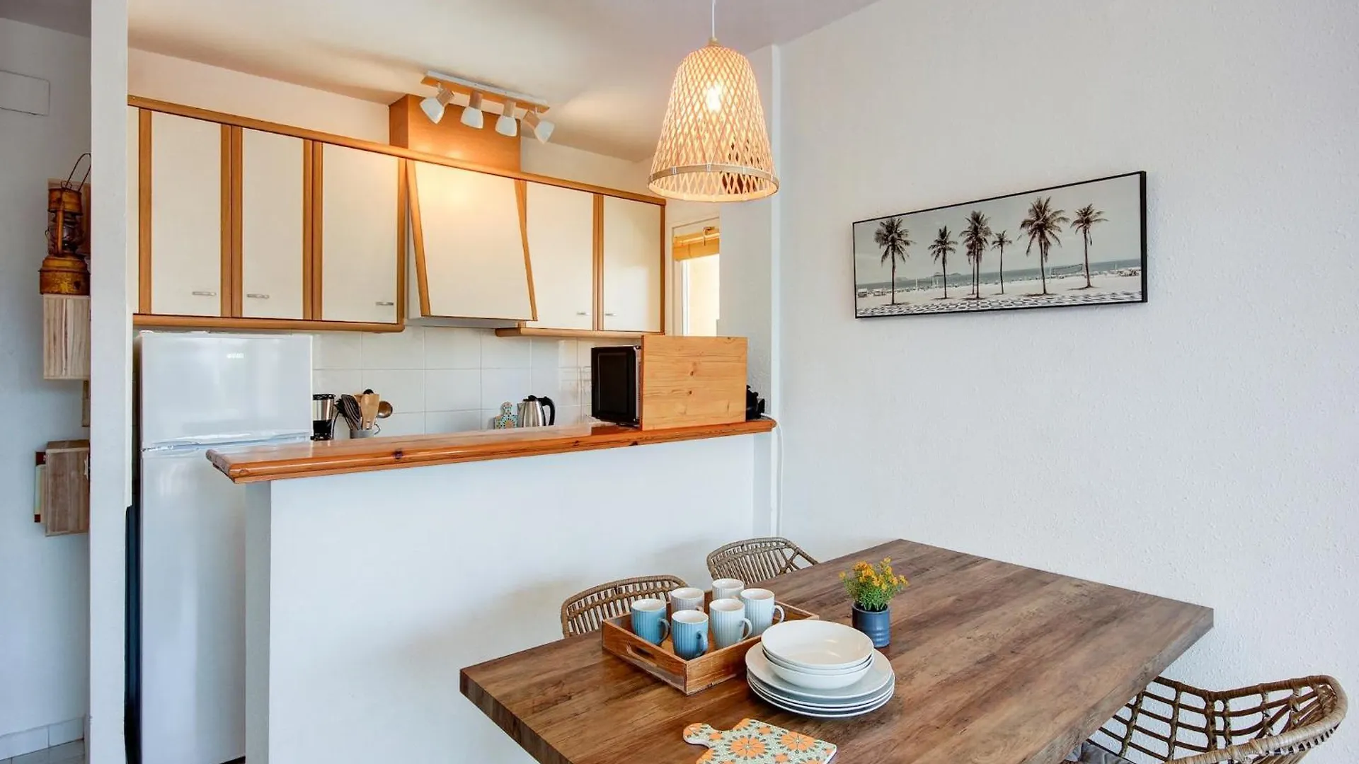 Apartment With Mountain Views Empuriabrava